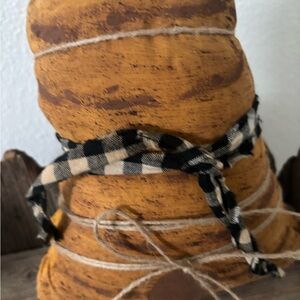 Texas Yellowjackets Bee Hive Decorative Accent Hand Crafted NWT Final Sale